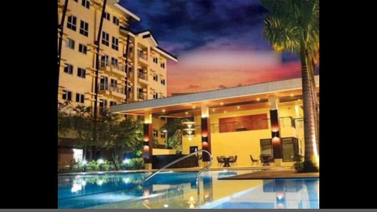 The Rochester Condo Pásig Exterior foto